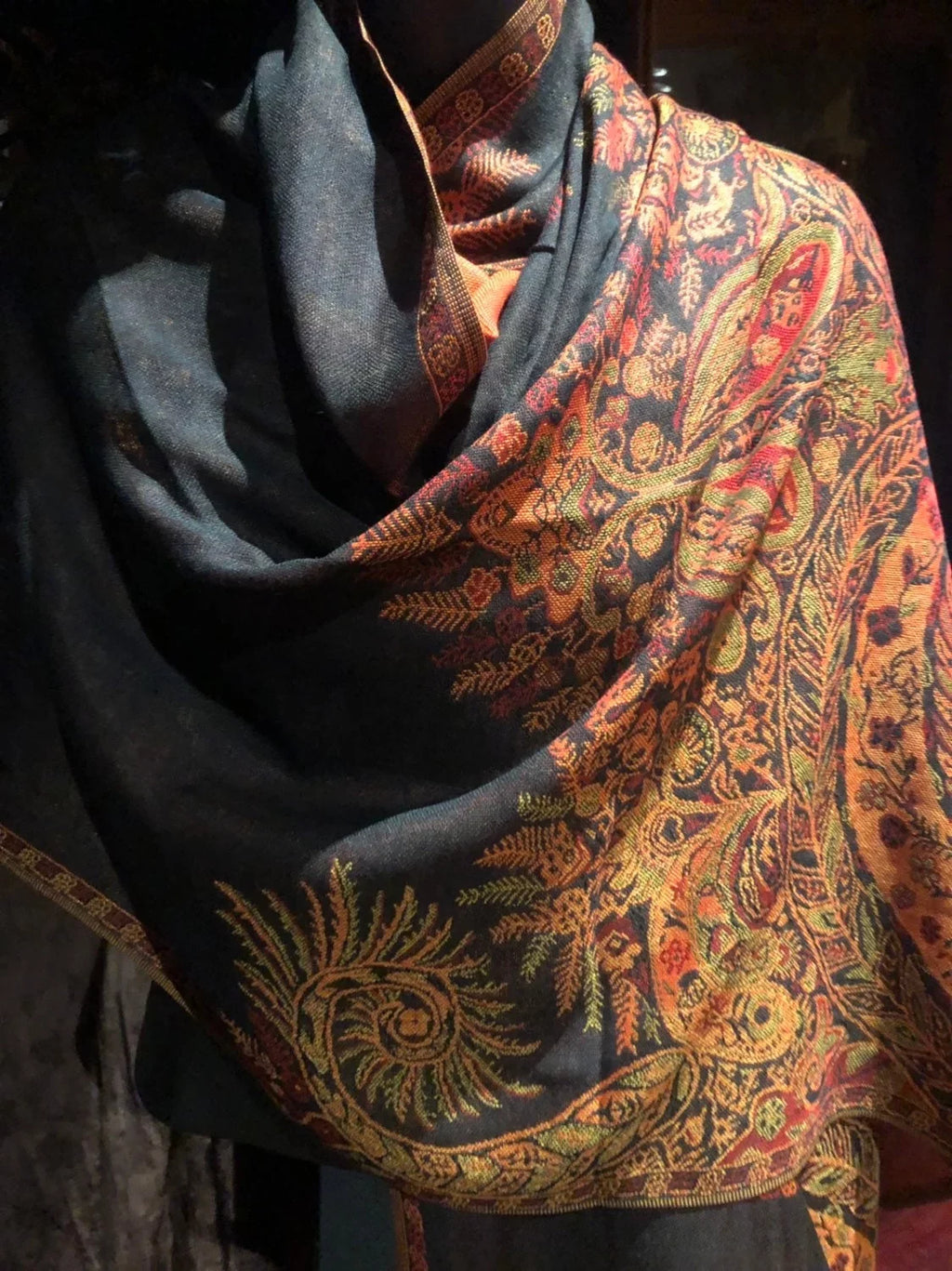 Black Red Vintage Paisley Brocade Pashmina Scarf Wrap