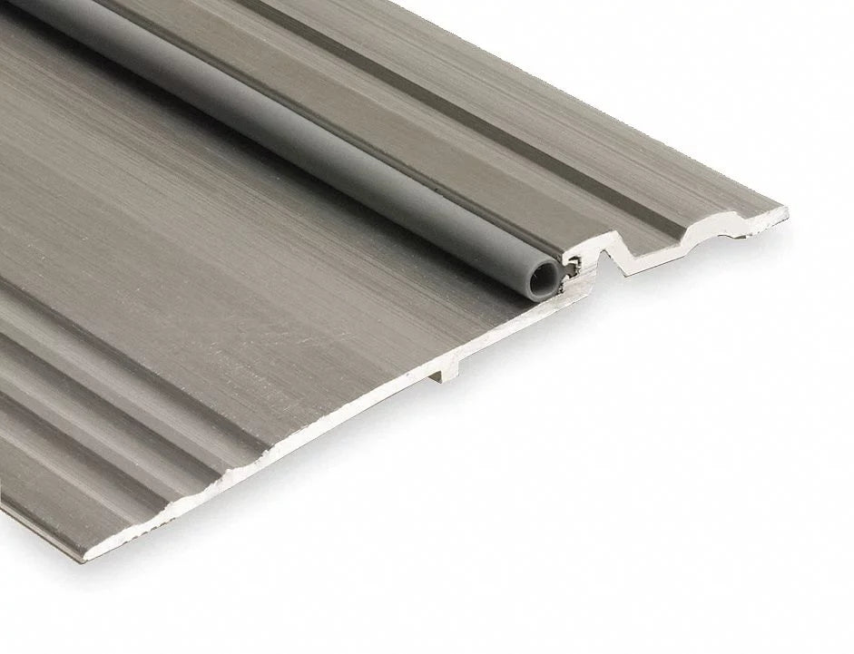 National Guard Threshold,Smooth/Fluted Top,4 ft.,Alum  896V-4
