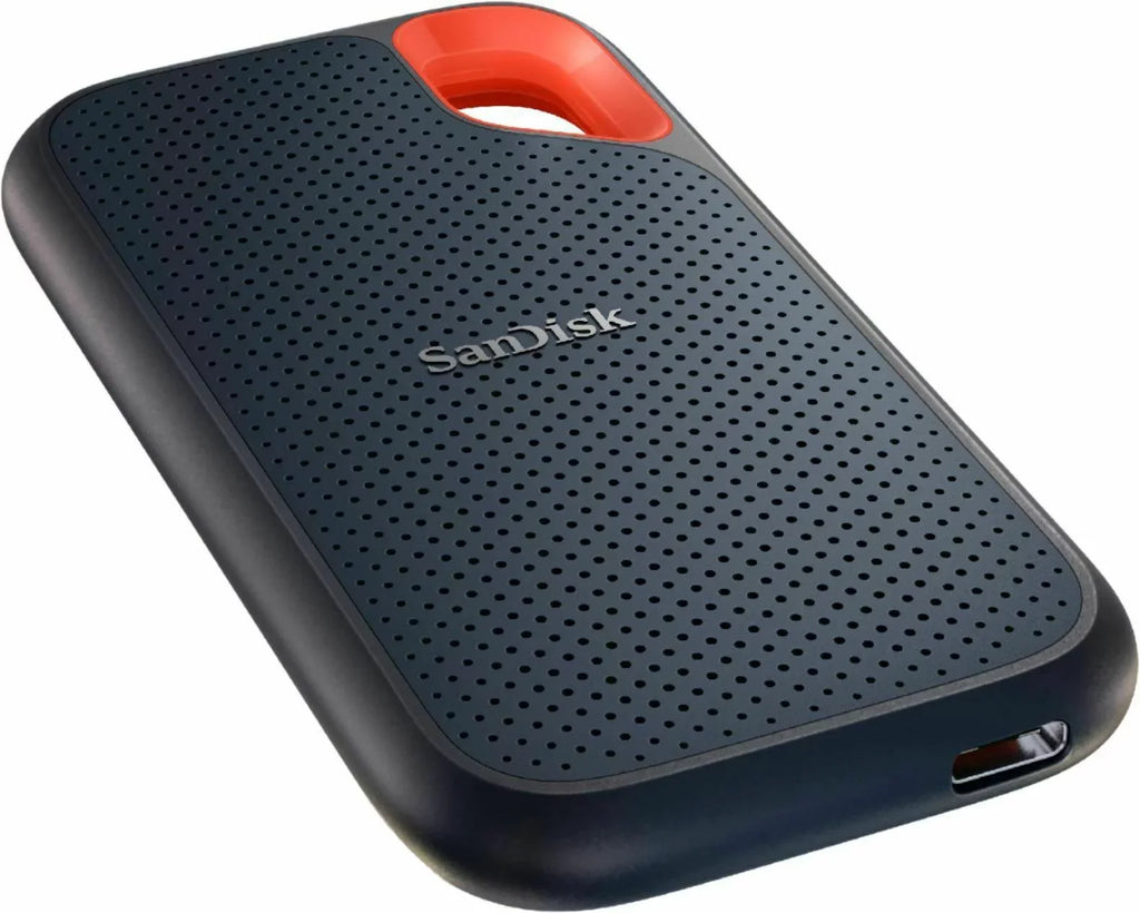 SanDisk 1TB Extreme External Portable SSD - Up to 1050MB/s - USB-C, USB 3.2 Gen 2 - SDSSDE61-1T00-AW25