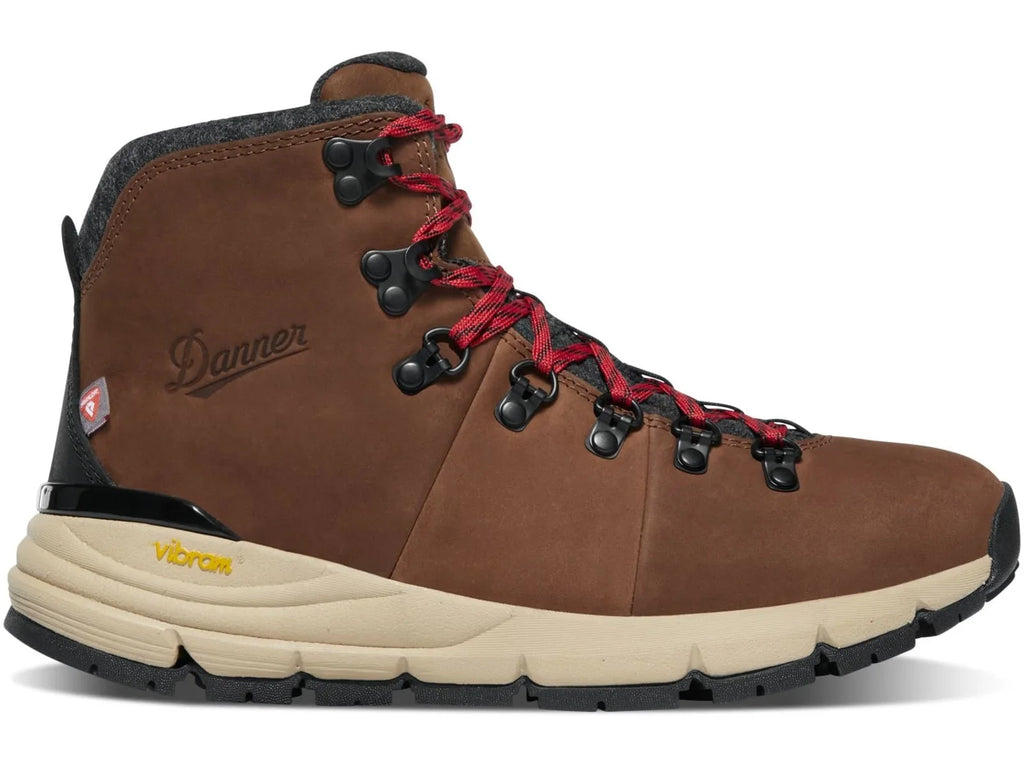 Danner Mountain 600 4.5 Inch 200G - Women's, Pinecone/Brick Red, 8