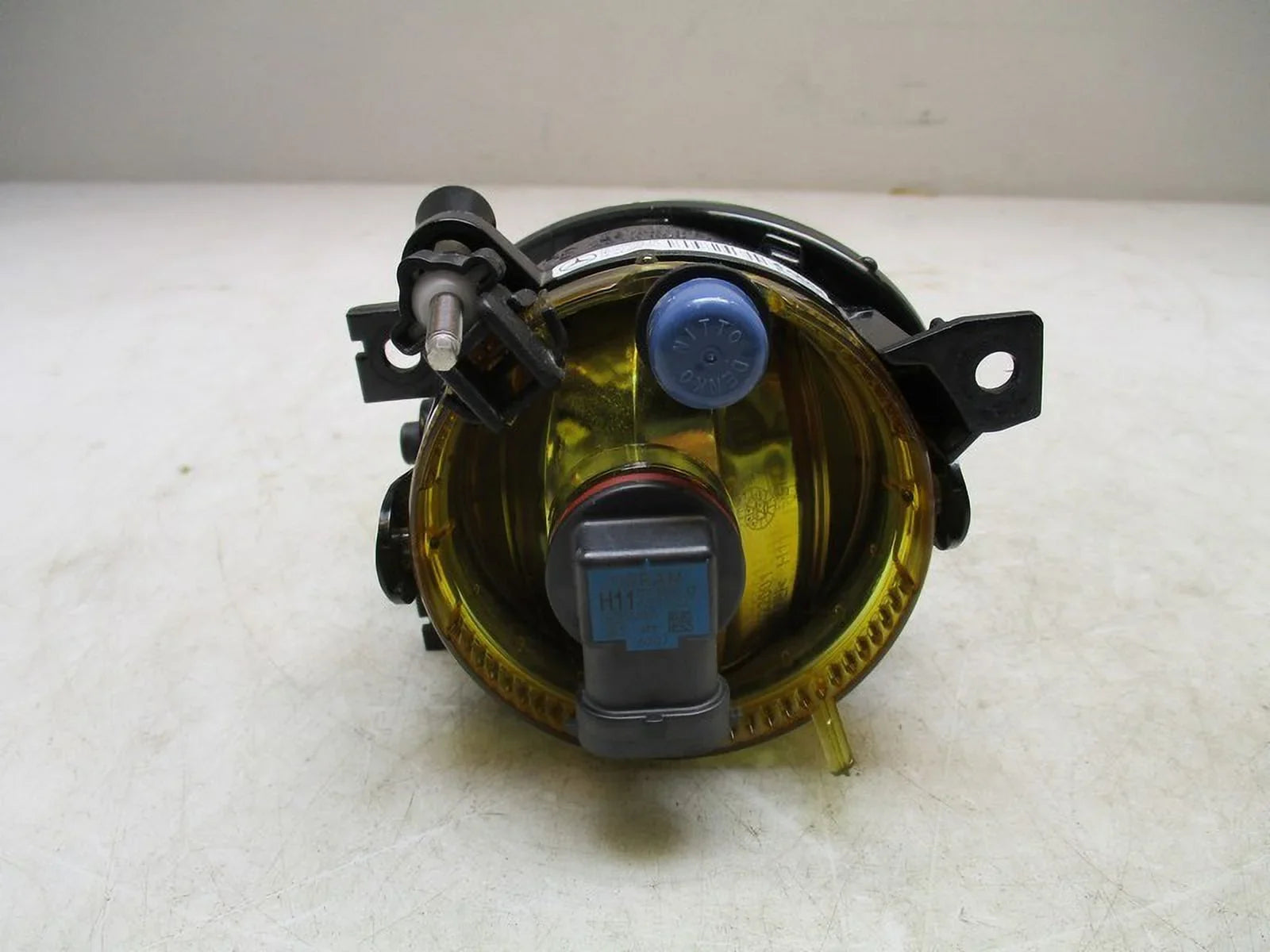 Pre-Owned 2023 Mercedes Sprinter RH Passenger Bumper Mounted Fog Light OEM (Good)
